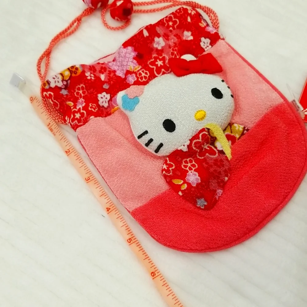 Hello Kitty Drawstring Bag - Picture 2 of 3